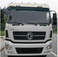 聚塵王牌HNY5250GSSD5型灑水車(chē)